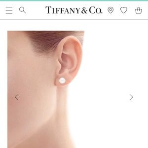 🎈Tiffany&Co. Akoya Pearl 18k White Gold Earrings